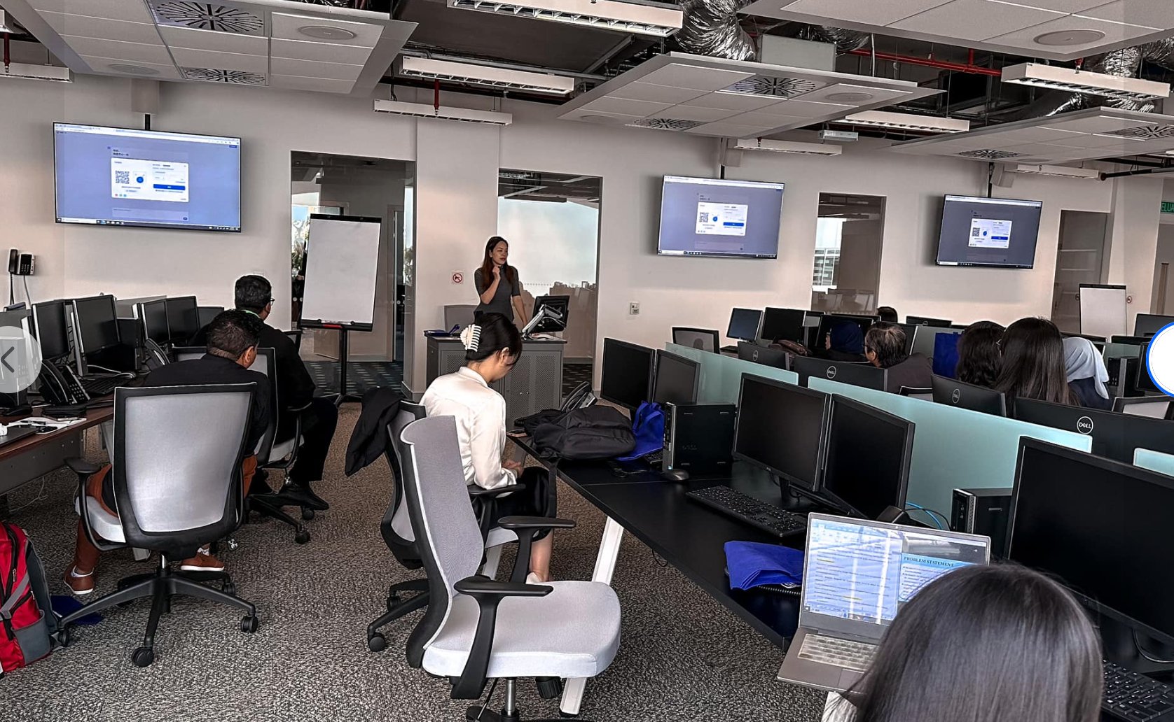 ICGET Conference — conference session with participants