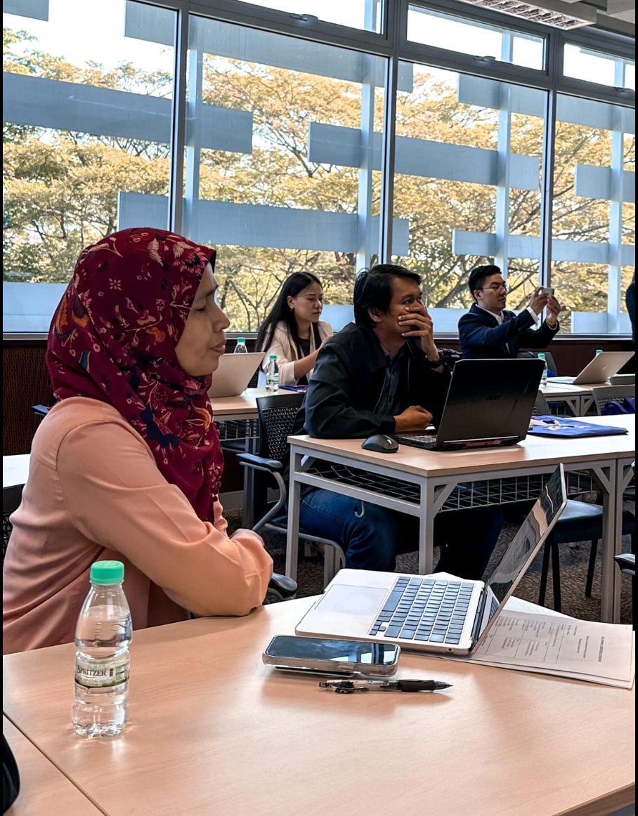 ICGET Conference — participants engaged in session